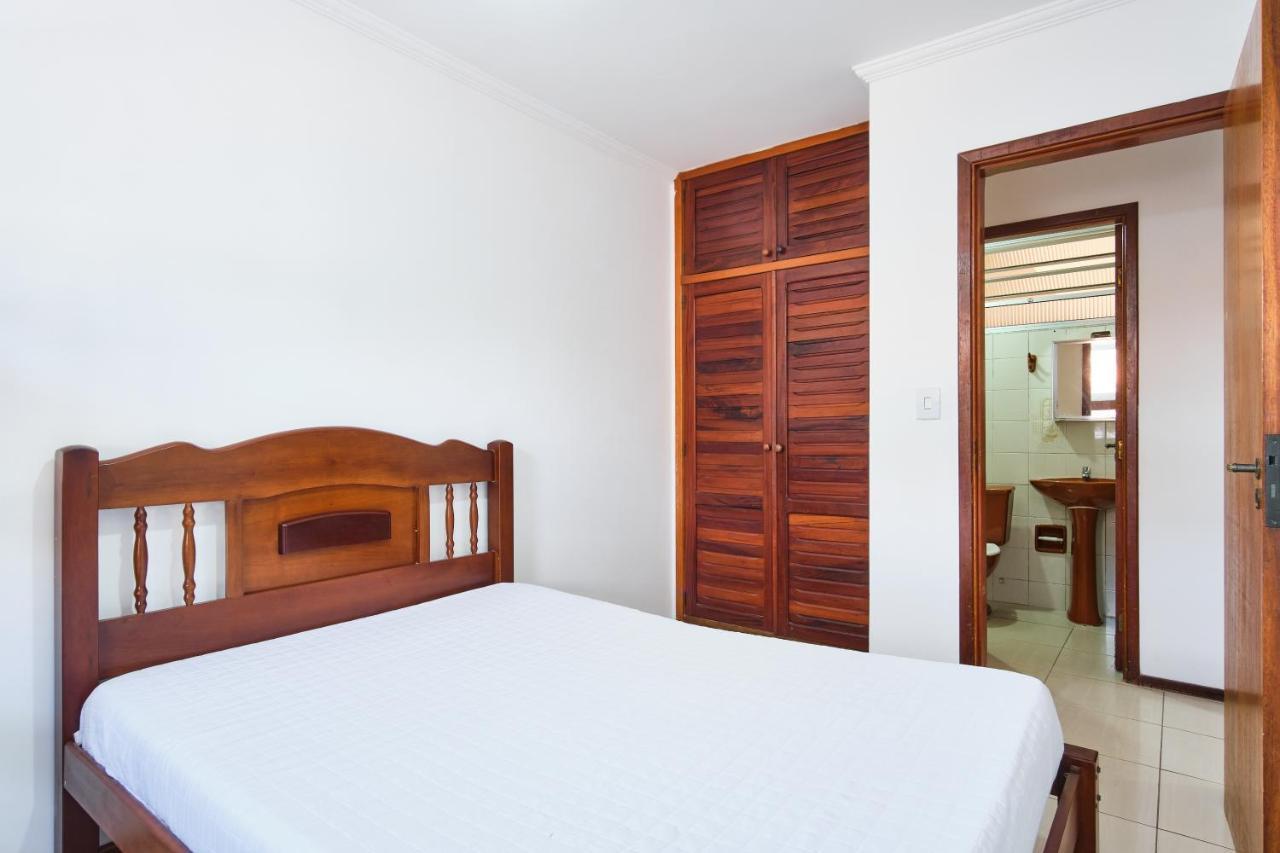 Apartamento A 100 Metros Da Praia, Bem Localizado, Com Ar Condicionado E Wi-Fi - 14 - Edificio Lenamar II Ubatuba Luaran gambar