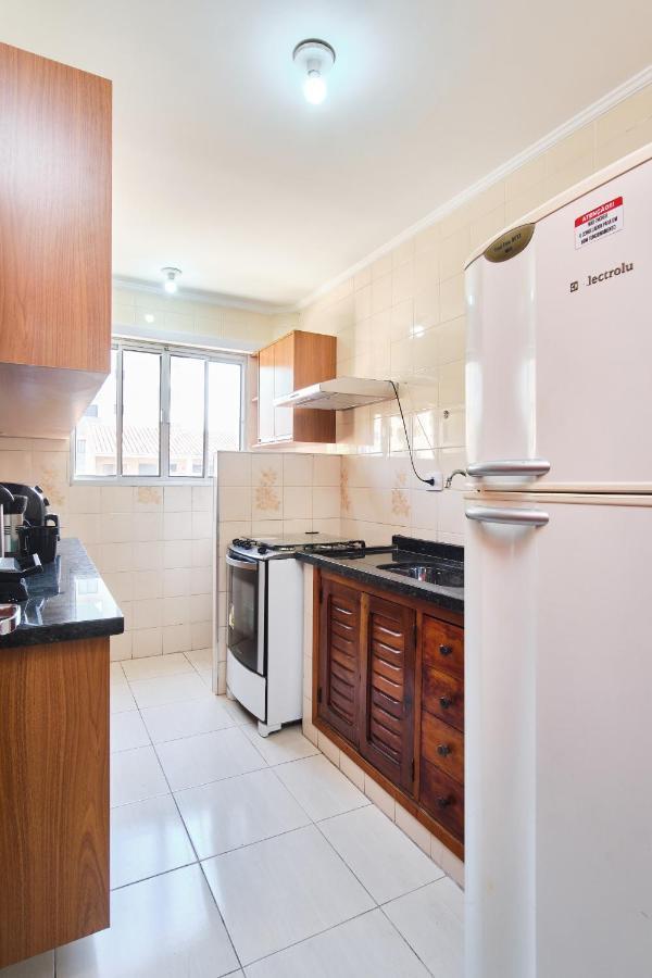 Apartamento A 100 Metros Da Praia, Bem Localizado, Com Ar Condicionado E Wi-Fi - 14 - Edificio Lenamar II Ubatuba Luaran gambar
